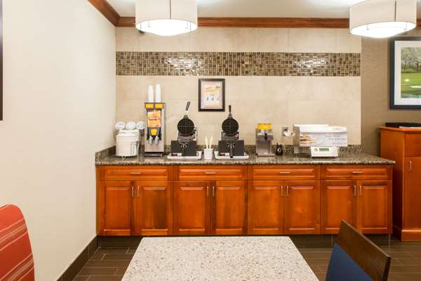 Amenities - Comfort Suites South Grand Rapids