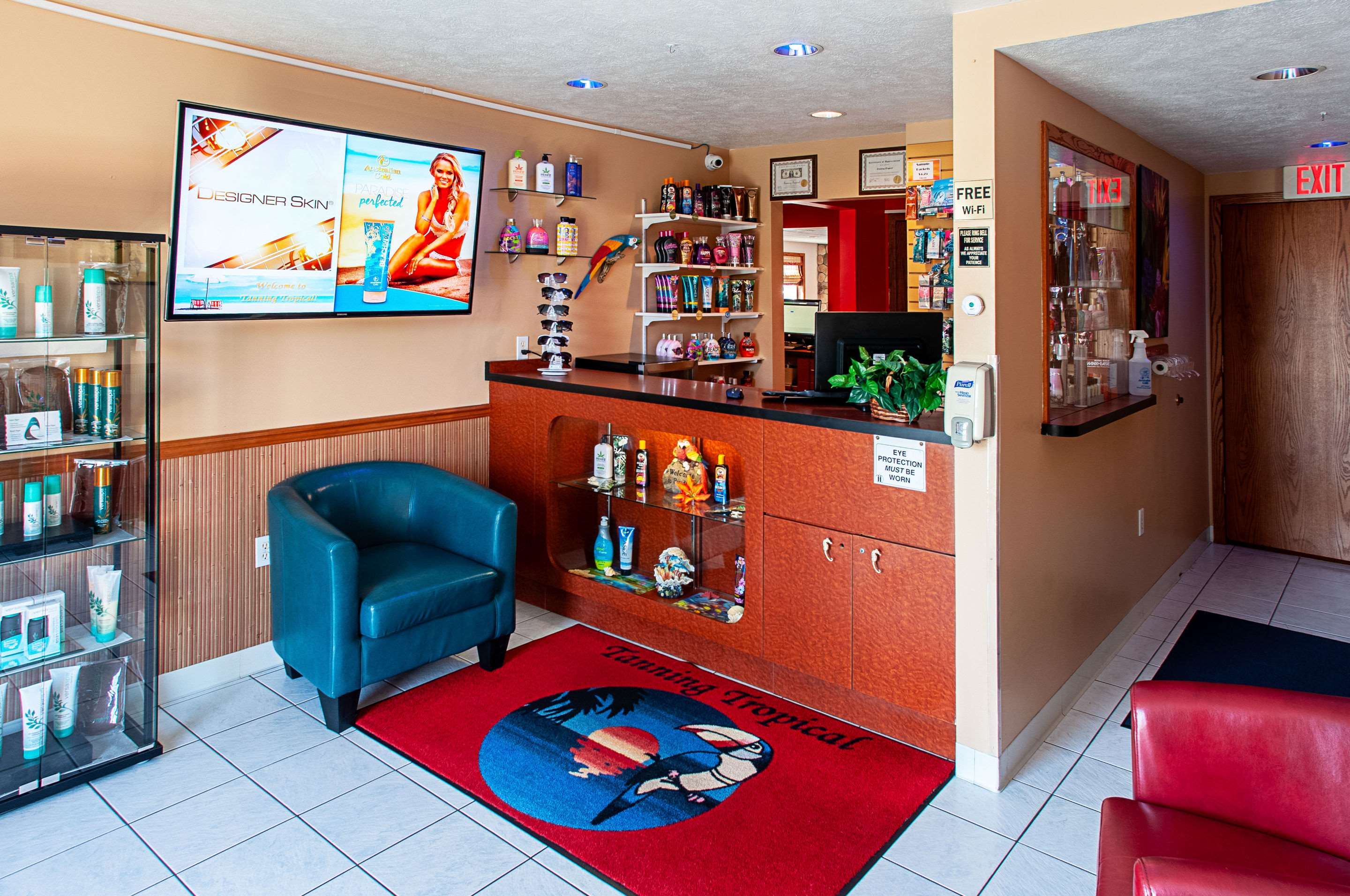 Tanning salon | Econo Lodge On the Bay