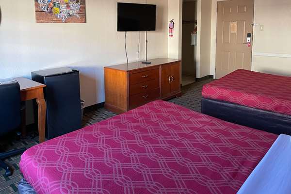  - Econo Lodge Kalamazoo - I-94, Exit 80