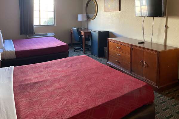  - Econo Lodge Kalamazoo - I-94, Exit 80