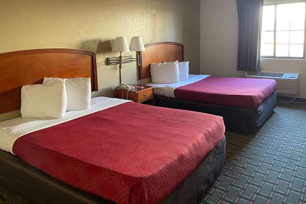  - Econo Lodge Kalamazoo - I-94, Exit 80