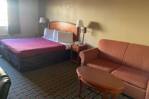  - Econo Lodge Kalamazoo - I-94, Exit 80
