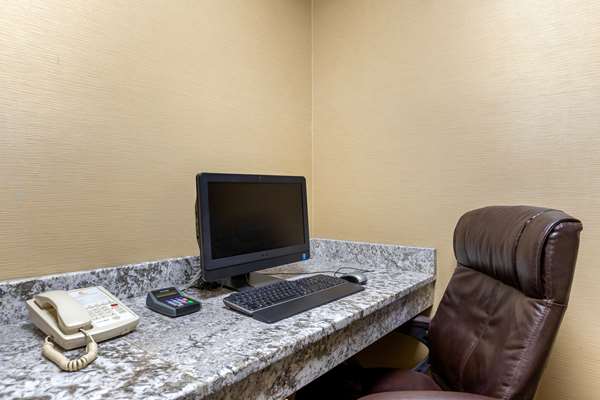 Conference Area - Comfort Suites Stevensville - I-94, Exit 23
