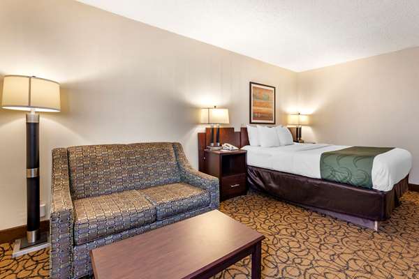 Suite - Quality Inn & Suites Escanaba