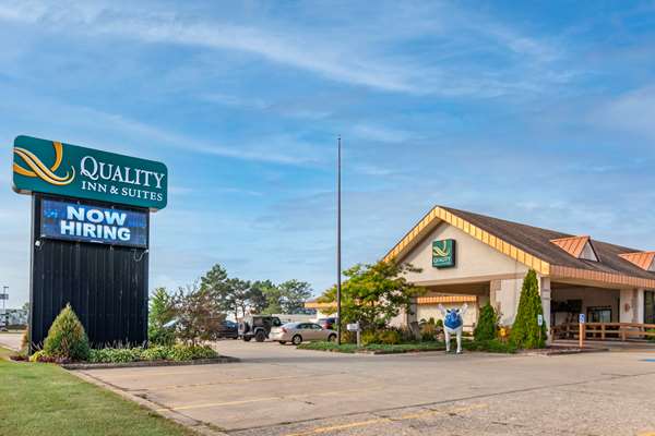 Exterior view - Quality Inn & Suites Escanaba