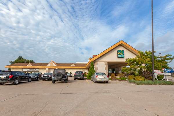 Exterior view - Quality Inn & Suites Escanaba