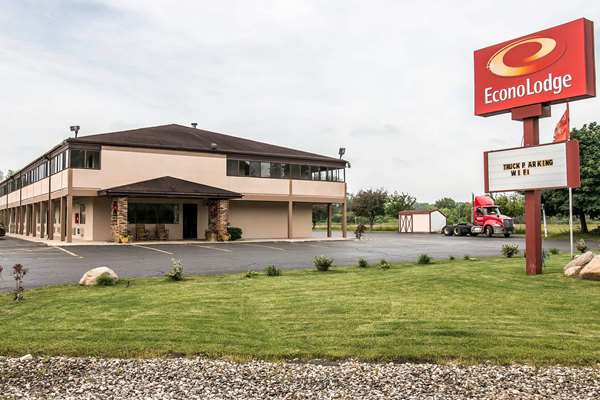Exterior view - Econo Lodge Paw Paw