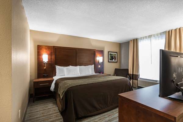 Suite - Comfort Inn Bay City