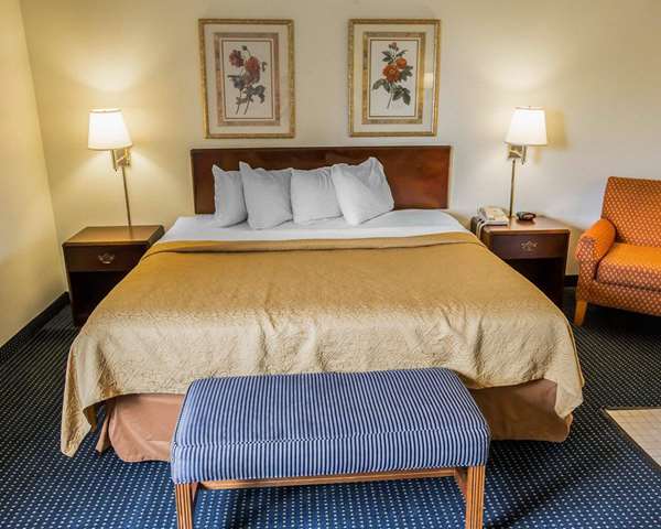  - Quality Inn & Suites Dundee