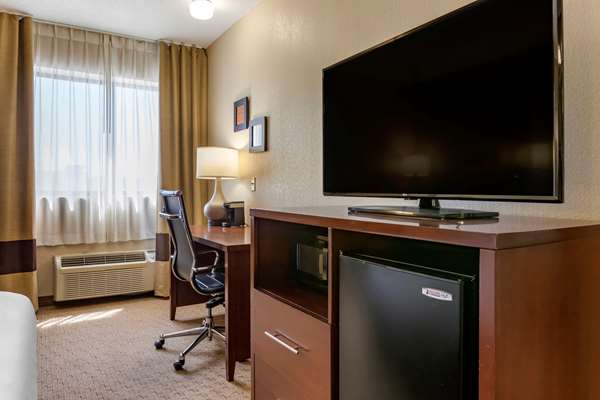  - Comfort Inn Warren