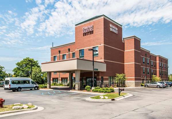 Exterior view - Comfort Suites Canton - I-275, Exit 25