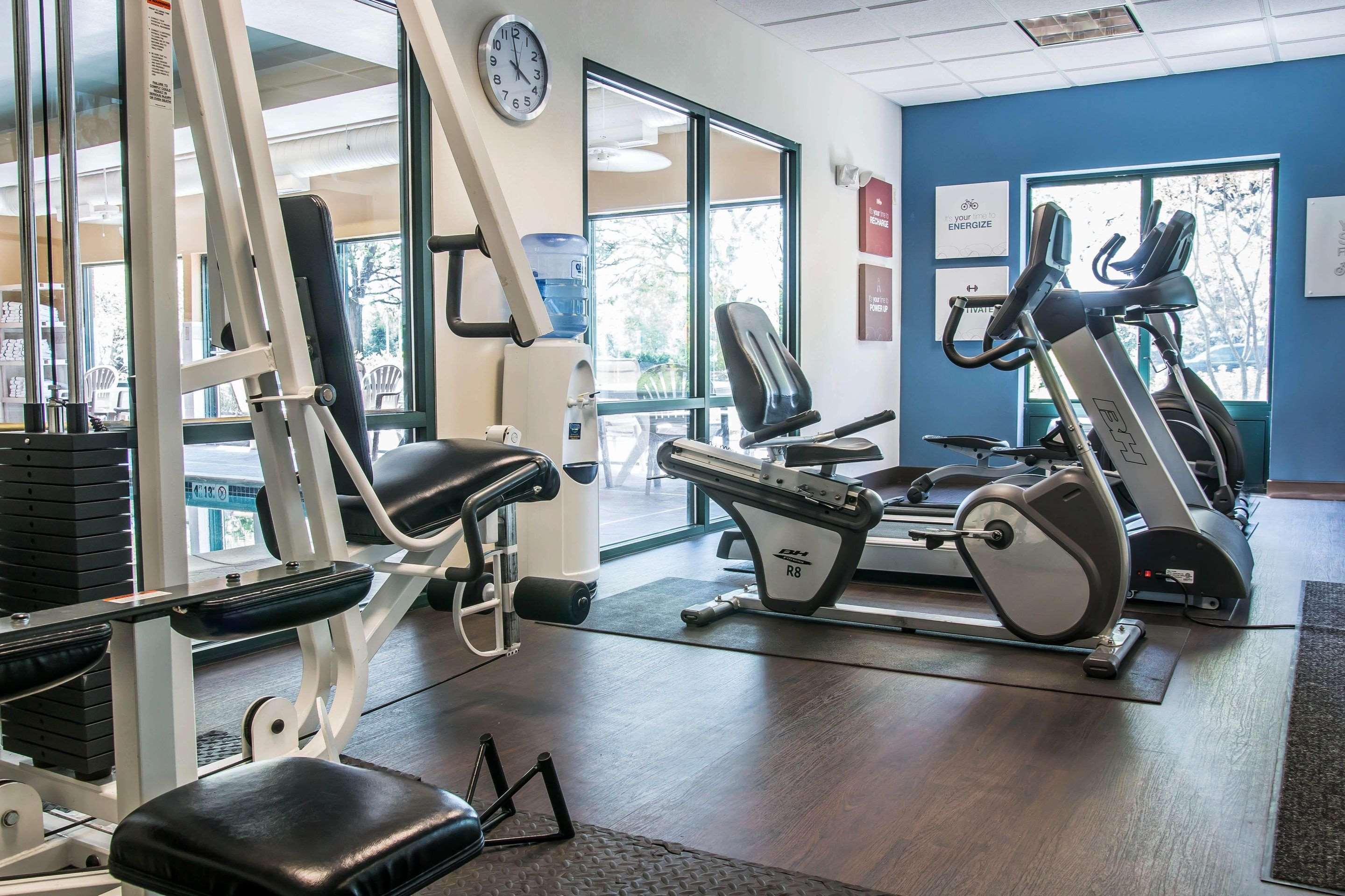 Exercise room | Comfort Suites Canton