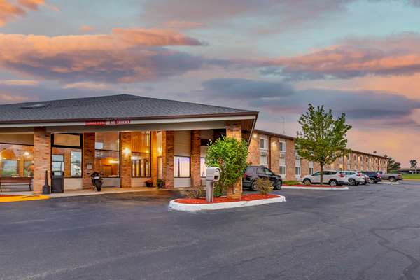 Exterior view - Rodeway Inn Coopersville