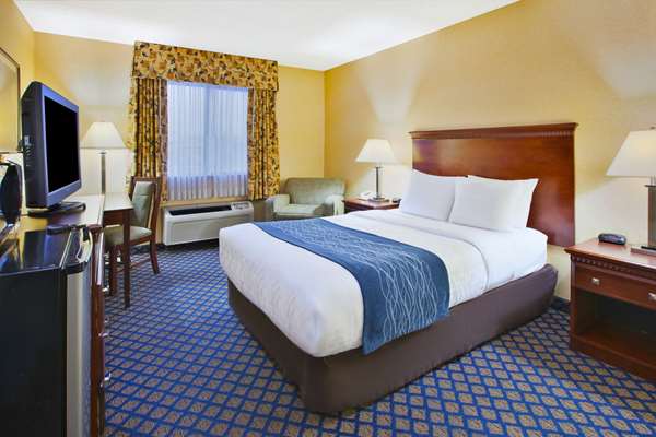  - Quality Inn Grand Blanc - I-75, Exit 108