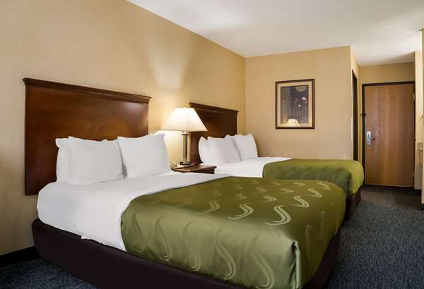  - Quality Inn Grand Blanc - I-75, Exit 108