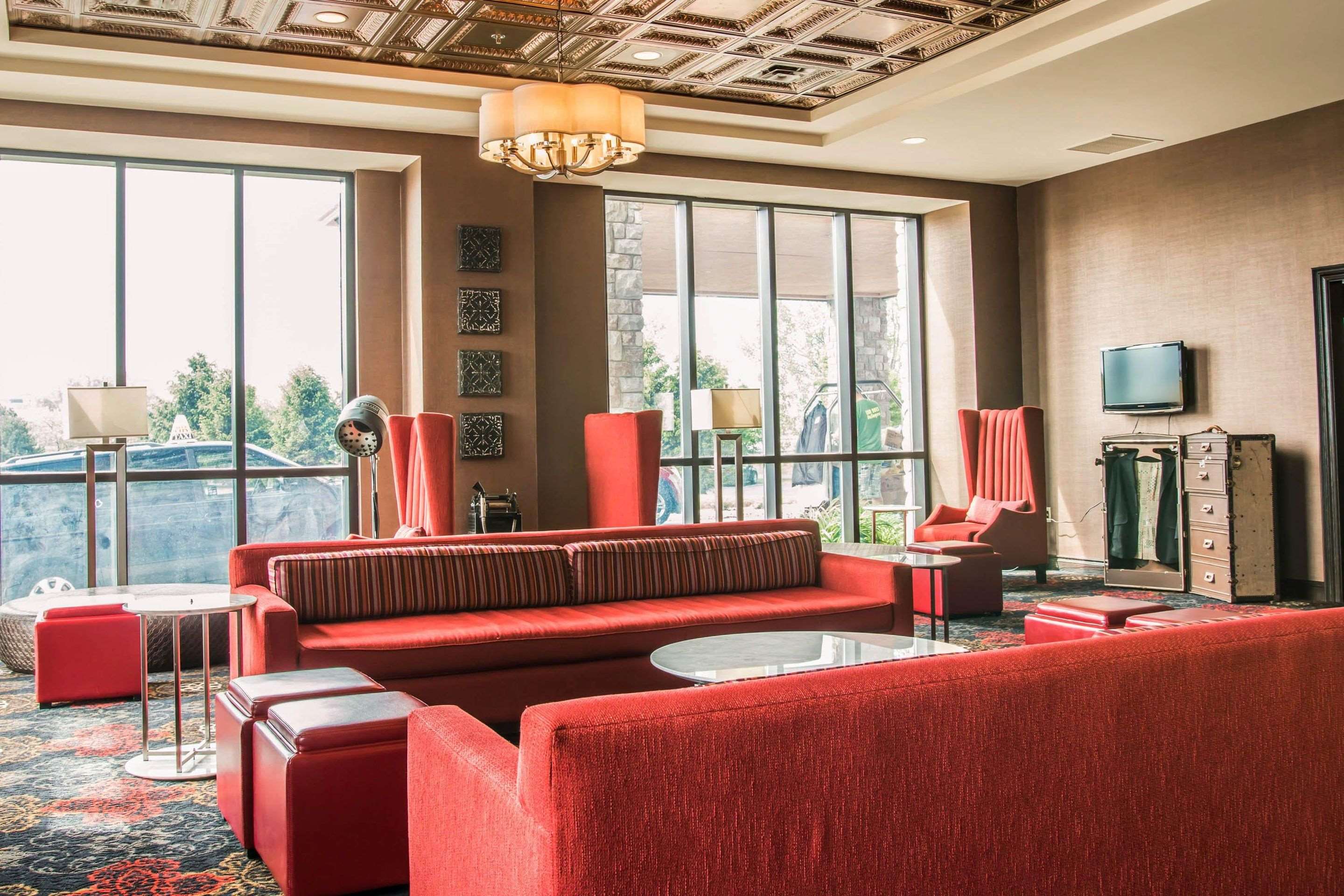 Spacious lobby with sitting area
