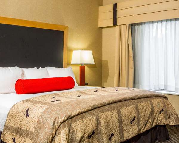  - Cambria Hotel Traverse City