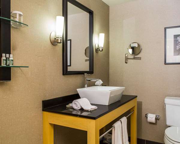  - Cambria Hotel Traverse City