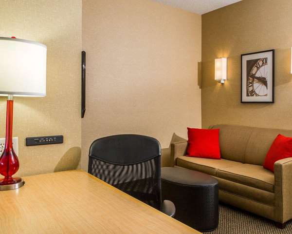  - Cambria Hotel Traverse City