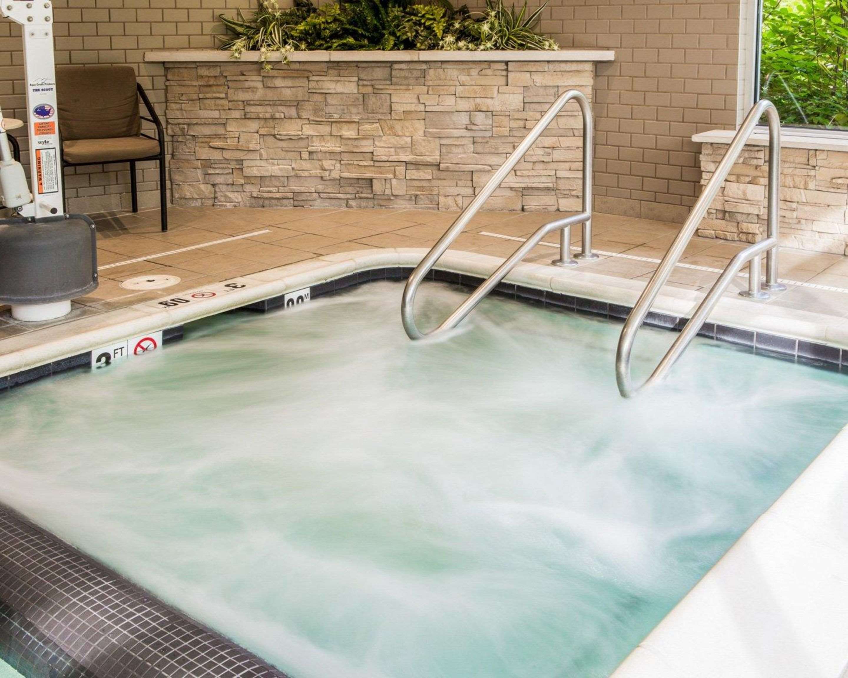 Indoor hot tub | Cambria Hotel Traverse City