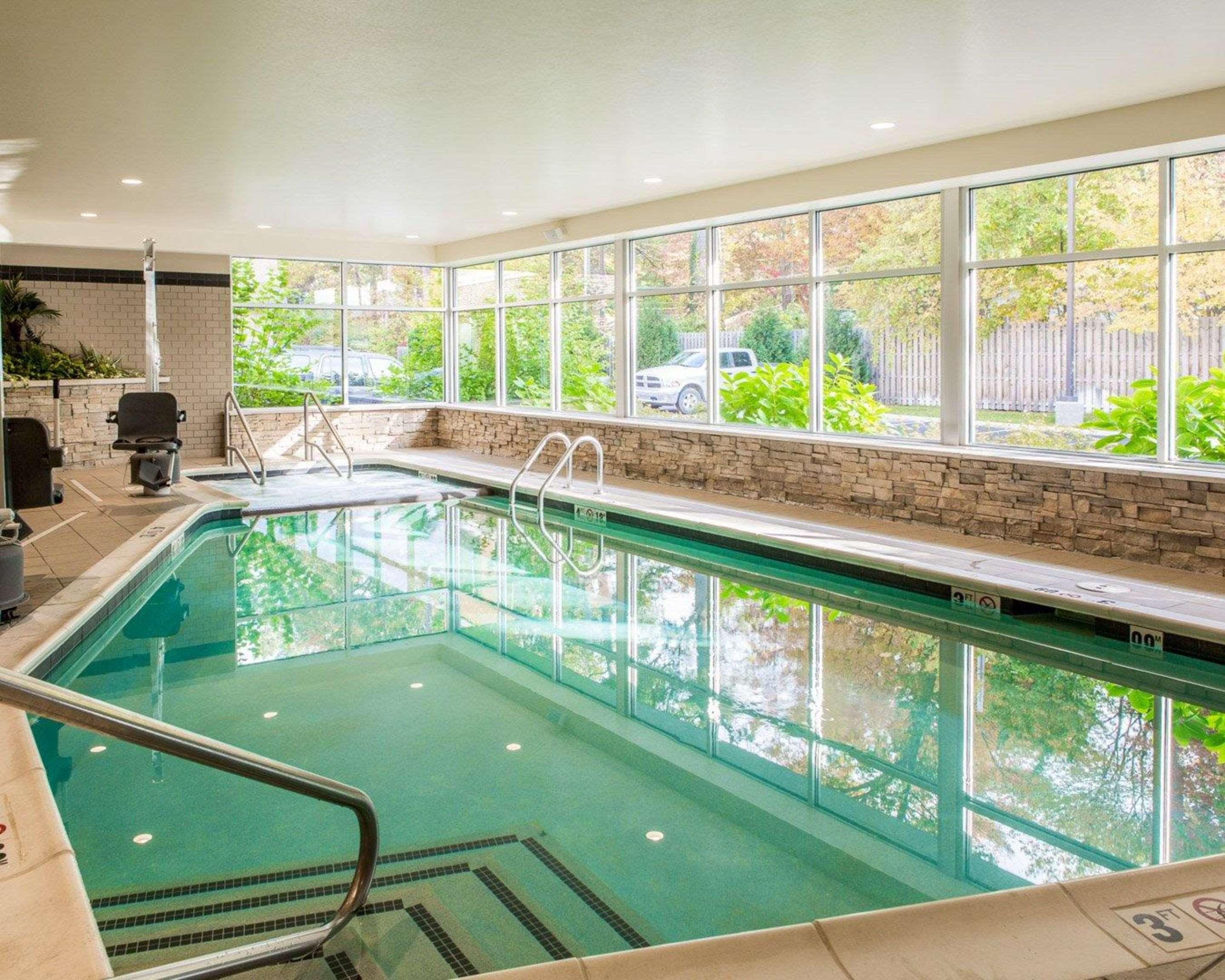 Indoor heated pool | Cambria Hotel Traverse City