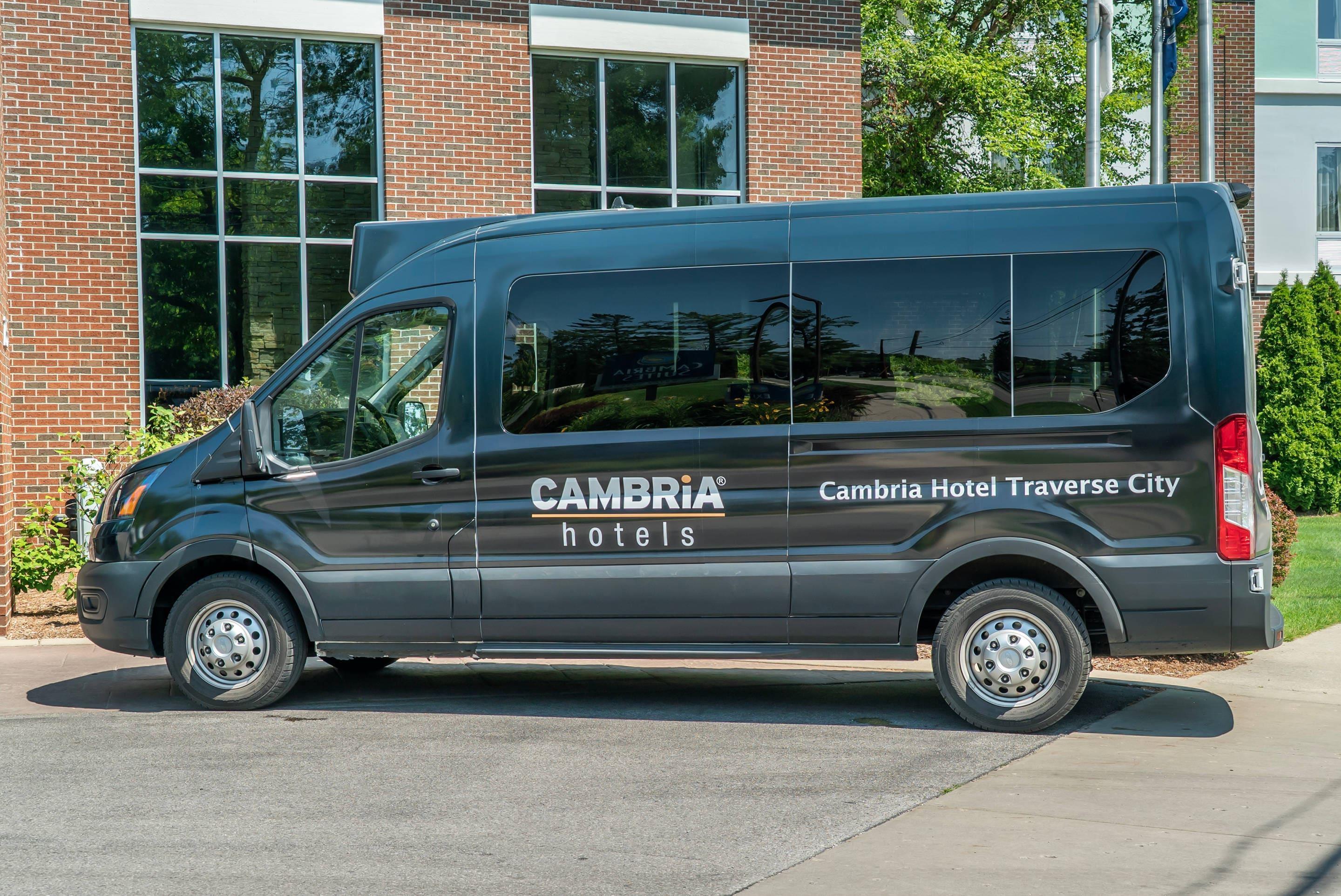 Hotel shuttle | Cambria Hotel Traverse City
