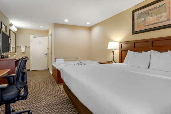  - Comfort Inn Traverse City
