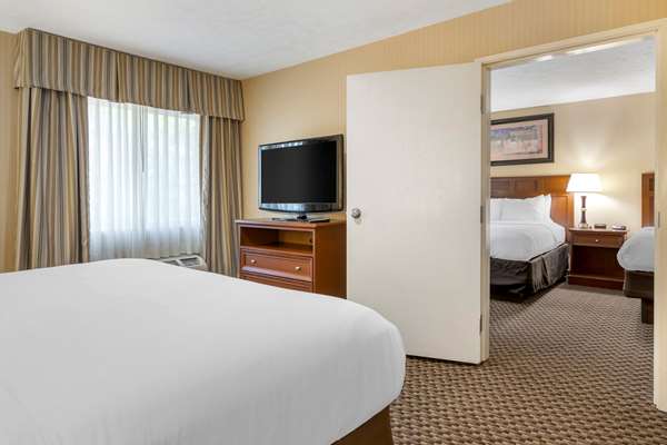 Suite - Comfort Inn Traverse City