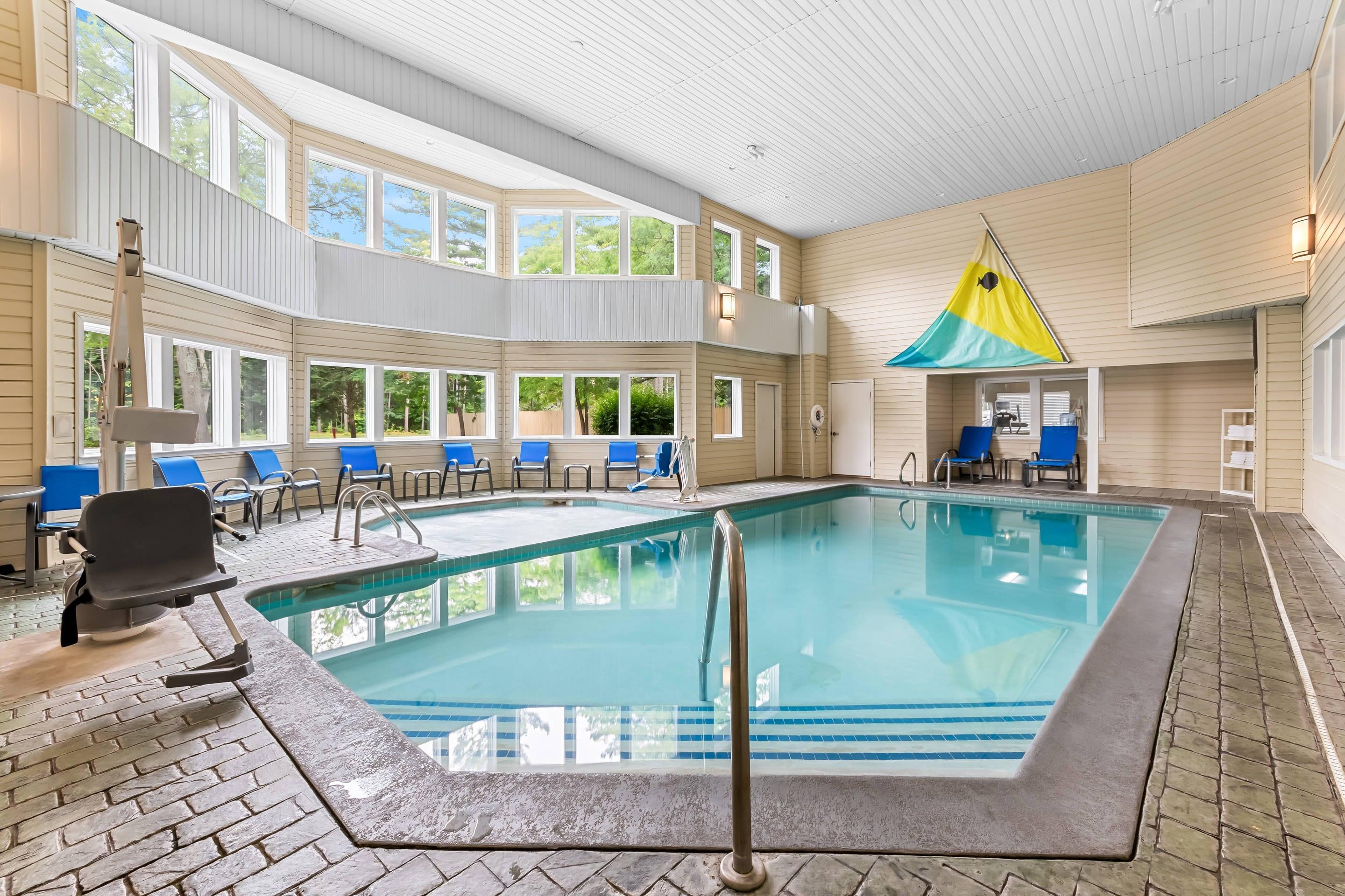 Indoor pool with hot tub