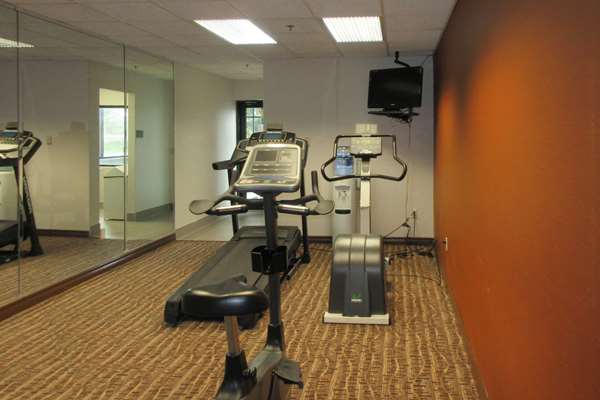 Fitness/ Exercise Room - Comfort Inn Port Huron - I-69 & I-94, Exit 275