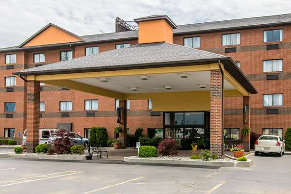 Exterior view - Comfort Inn Port Huron - I-69 & I-94, Exit 275