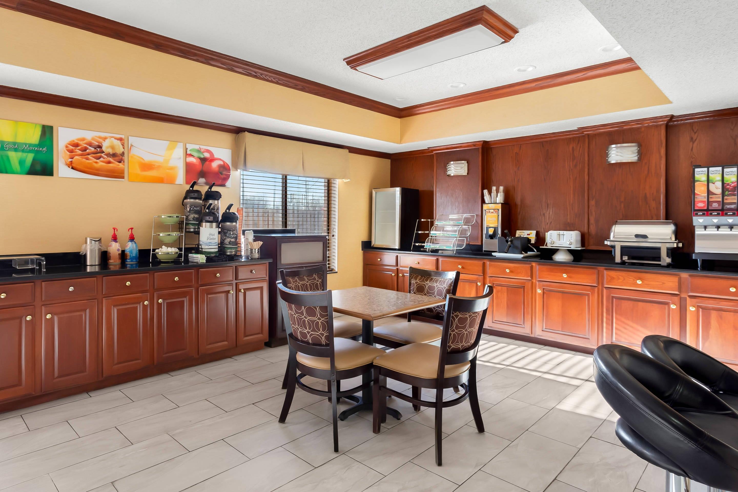 Breakfast area