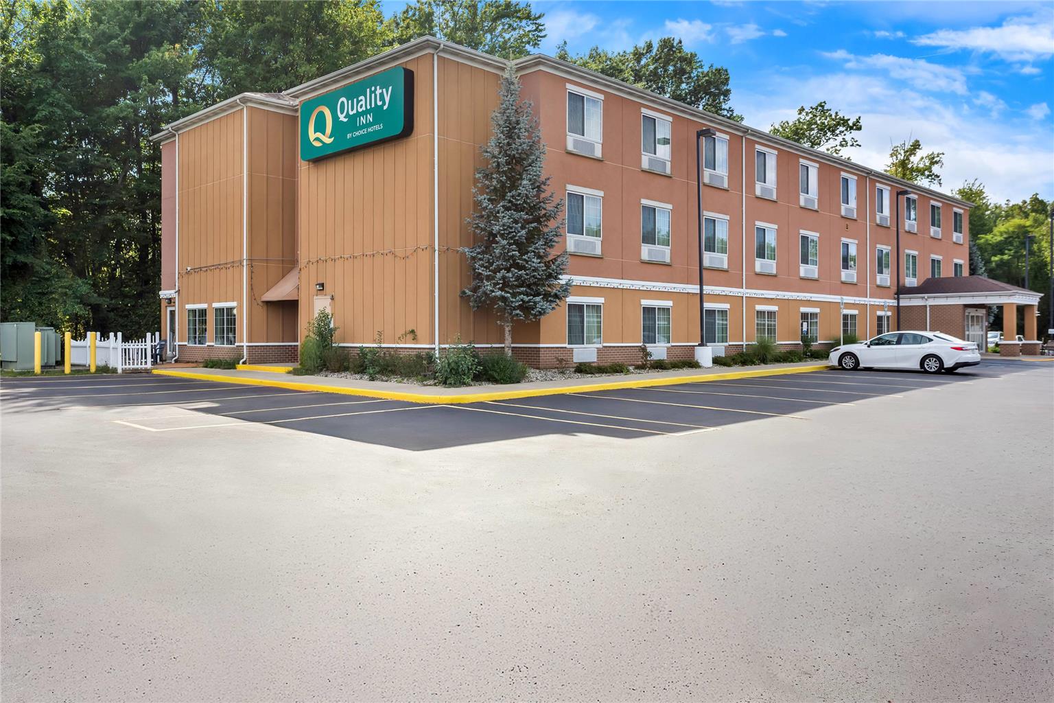 Quality Inn near Interstate I-94