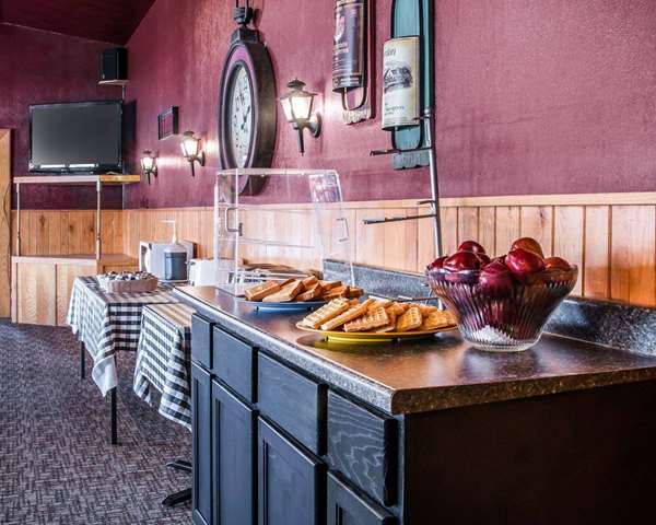 Amenities - Econo Lodge Inn & Suites Wetmore