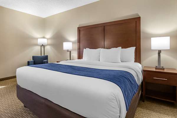  - Comfort Inn Dearborn