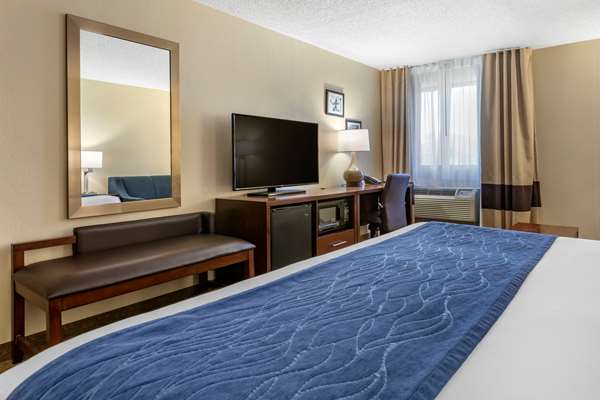  - Comfort Inn Dearborn