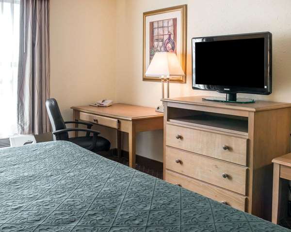 - Quality Inn & Suites Monroe - I-75, Exit 15
