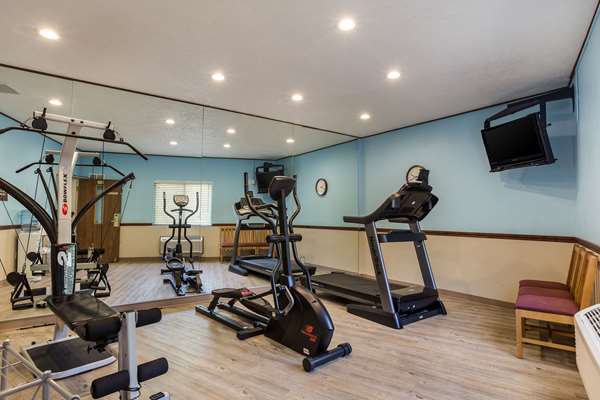Fitness/ Exercise Room - Quality Inn Petoskey