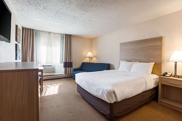  - Quality Inn Petoskey
