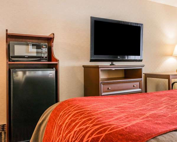  - Comfort Inn Utica