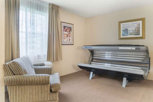  - Quality Inn Manistique