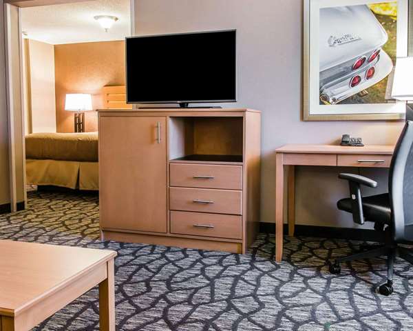 Suite - Quality Inn & Suites Warren