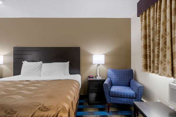  - Rodeway Inn Grandville