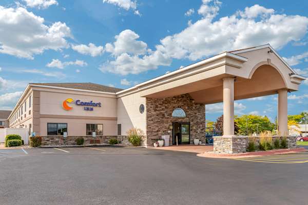 Exterior view - Comfort Inn Ludington