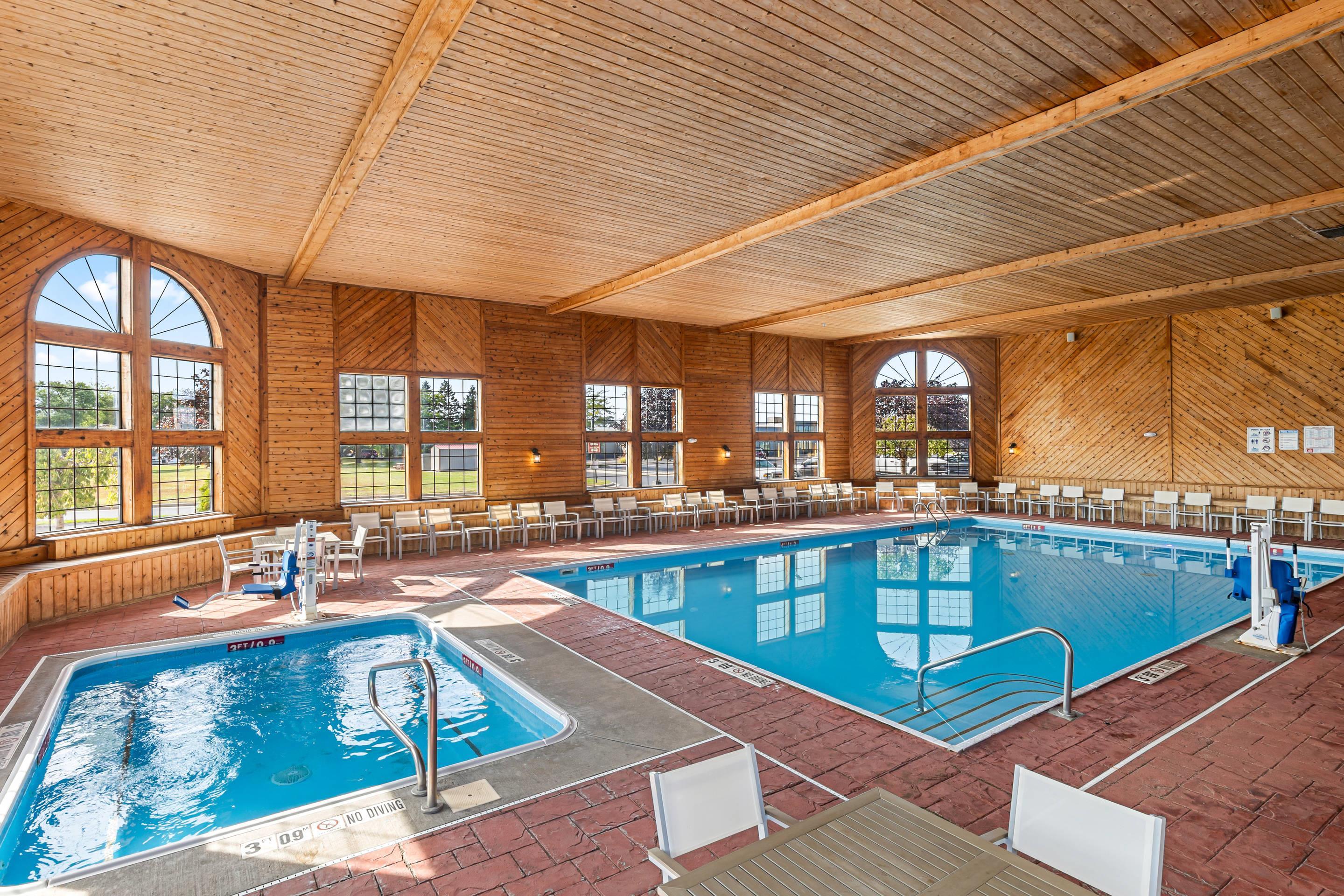 Indoor pool | Comfort Inn & Suites Ludington near US-10