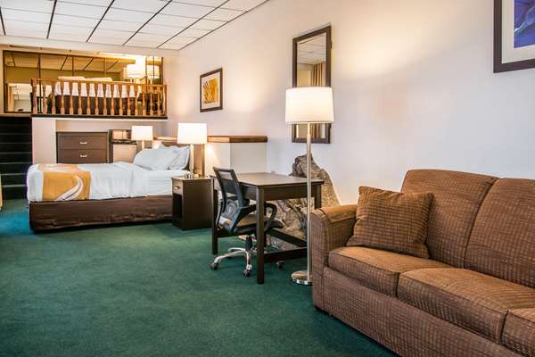 Suite - Quality Inn & Suites Houghton