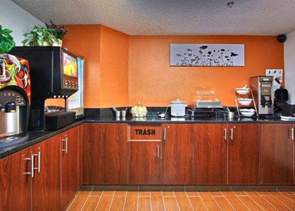 Amenities - Sleep Inn Dewitt - I-69, Exit 87