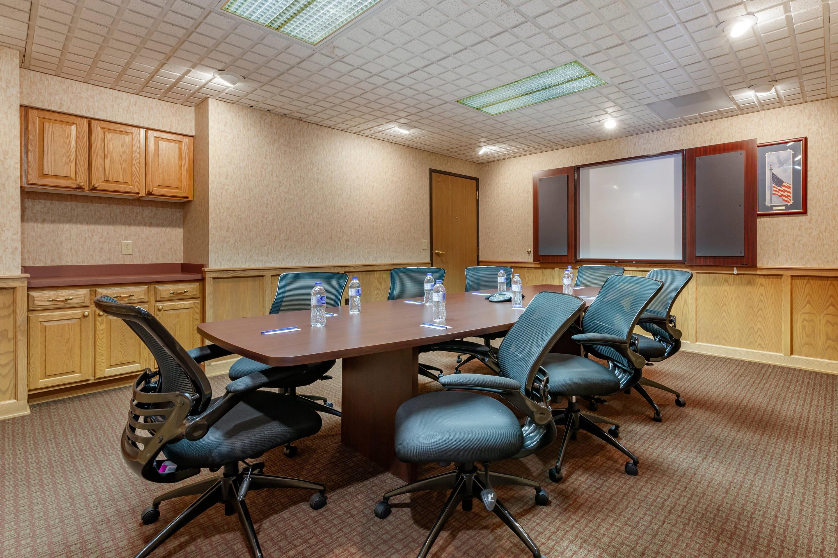 Meeting room | Comfort Suites