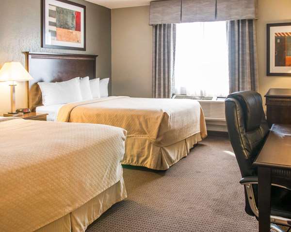  - Quality Inn & Suites Battle Creek - I-94, Exit 104