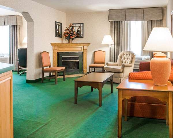 Suite - Quality Inn & Suites Battle Creek - I-94, Exit 104